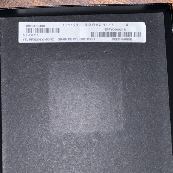 SAINT LAURENT MATELASSÉ SMALL ENVELOPE WALLET - Picture 3 of 5